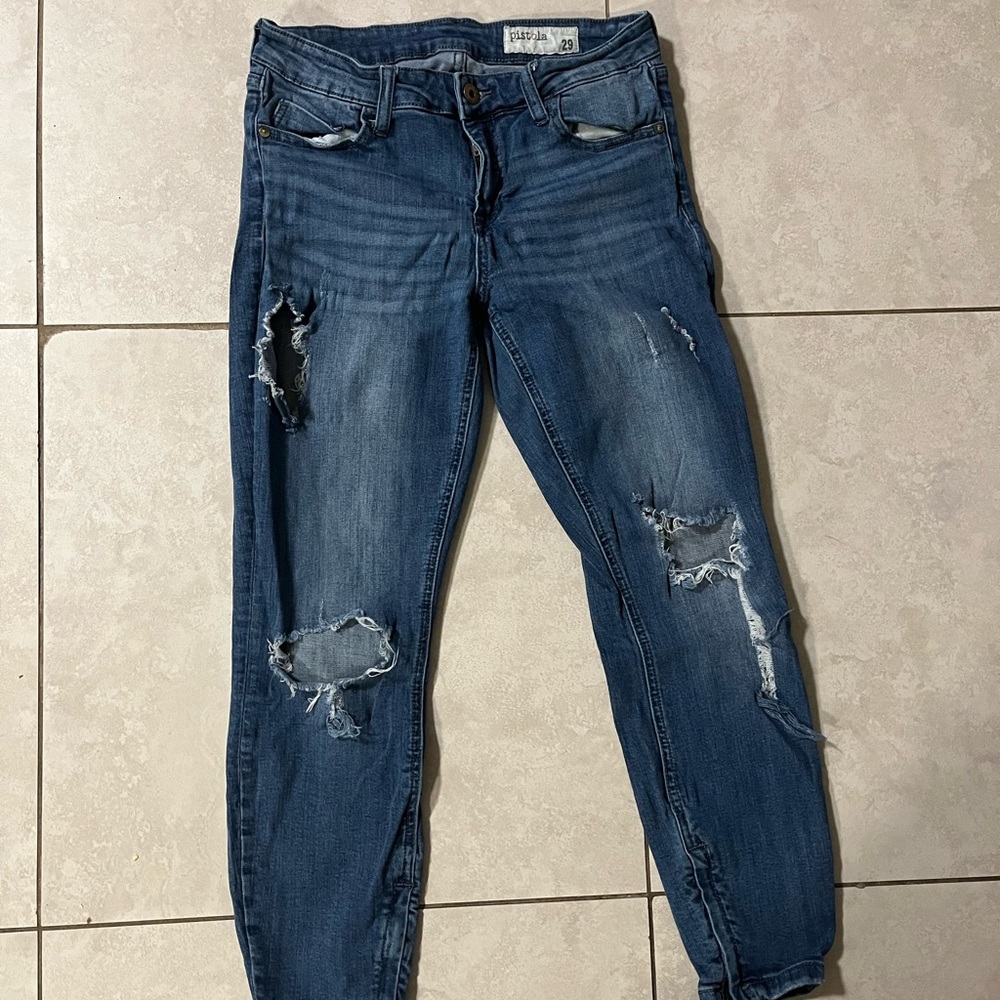 Blue ripped skinny jeans